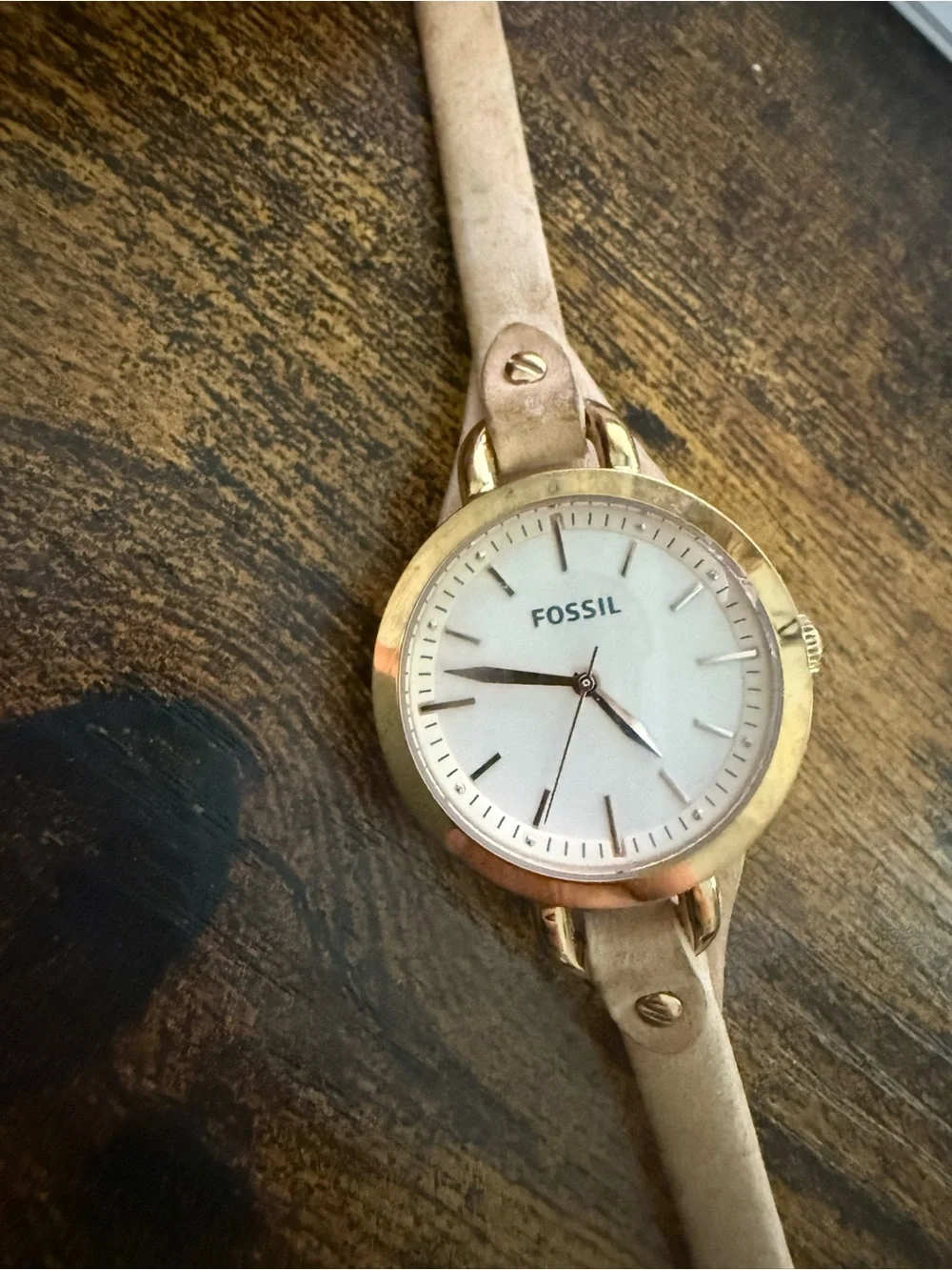 Fossil Women’s Cream Leather Strap Gold Watch